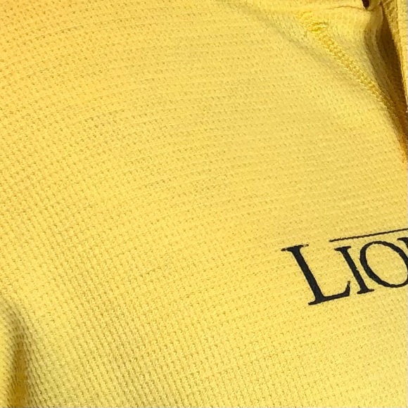 Disney The Lion King Yellow Crop Top Hooded Sz L - Picture 6 of 7